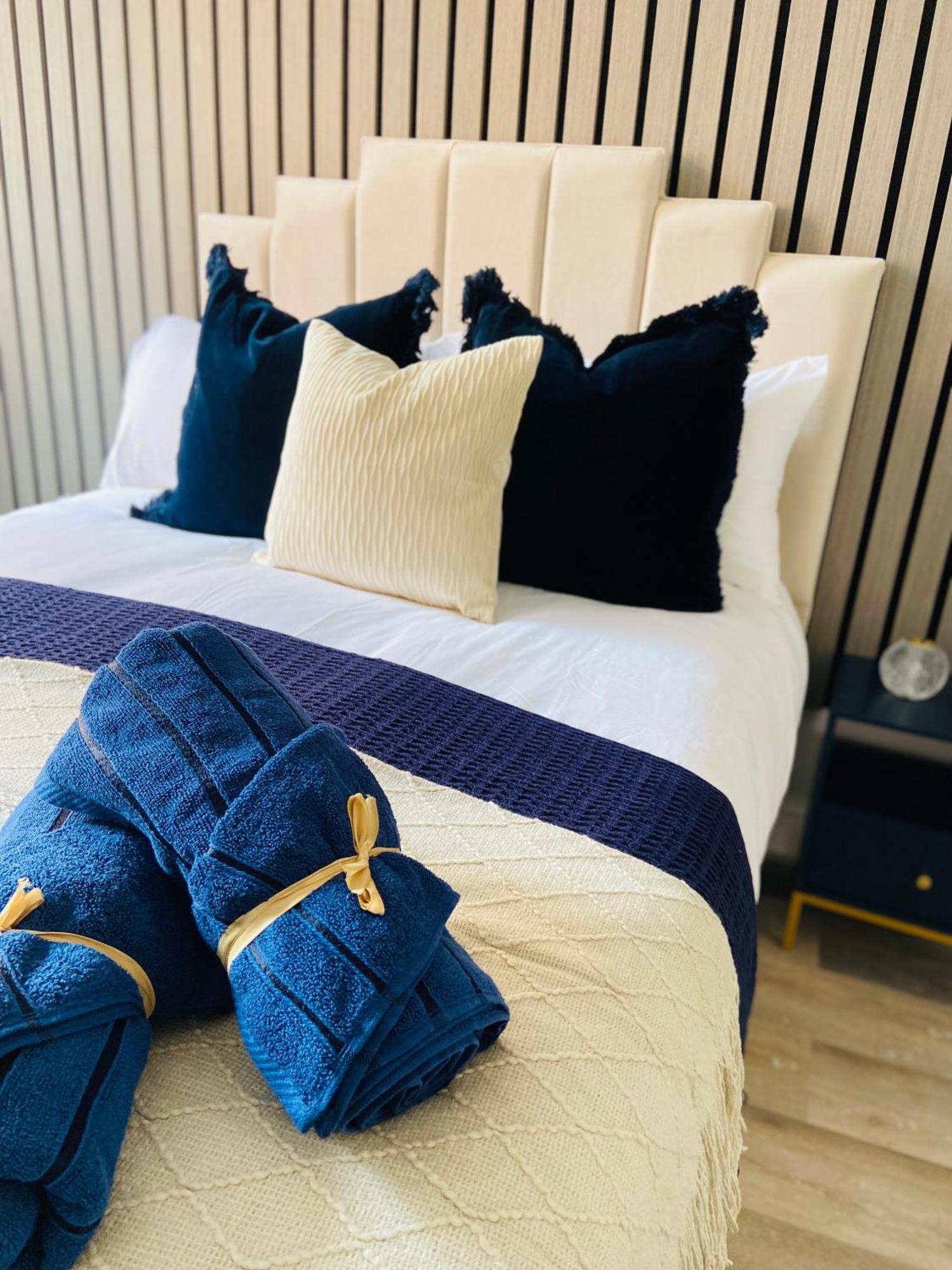 Luxury Shoreditch Apartment Лондон Экстерьер фото